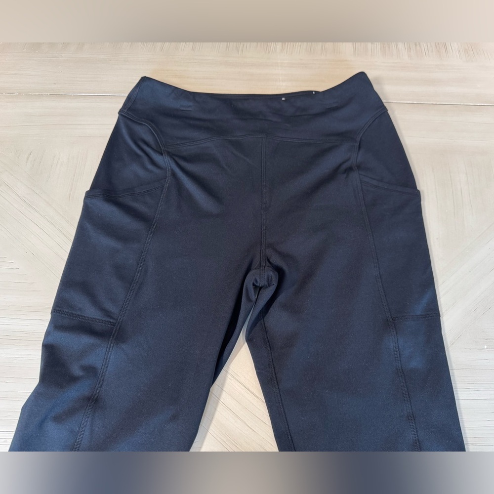 SO Sporty Black 7/8 Leggings with Pockets – Size Large (NWOT) - Picture 10 of 16